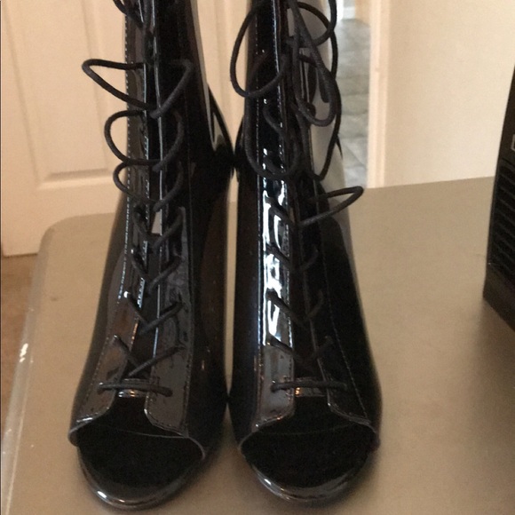 Clear black booties - Picture 1 of 2